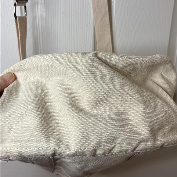 Cream Canvas Crossbody Work Tool Bag With Loads of inside and Outside Pockets - Picture 4 of 11